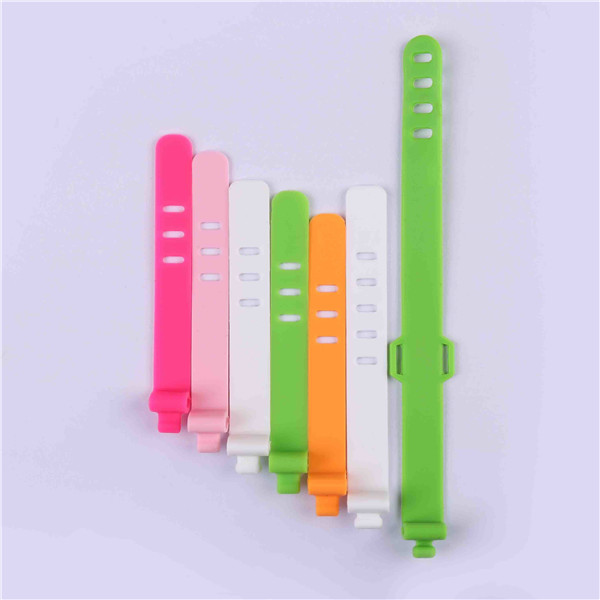 SL049   Nylon cable tie Featured Image