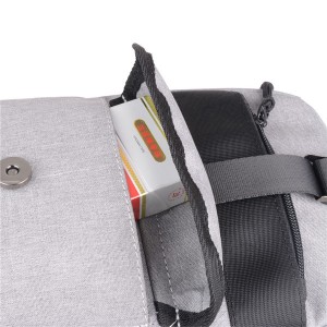 Outdoor sports chest bag, new fashion Oxford cloth chest bag, waterproof and wear-resistant young canvas straddle backpack model DL-X354